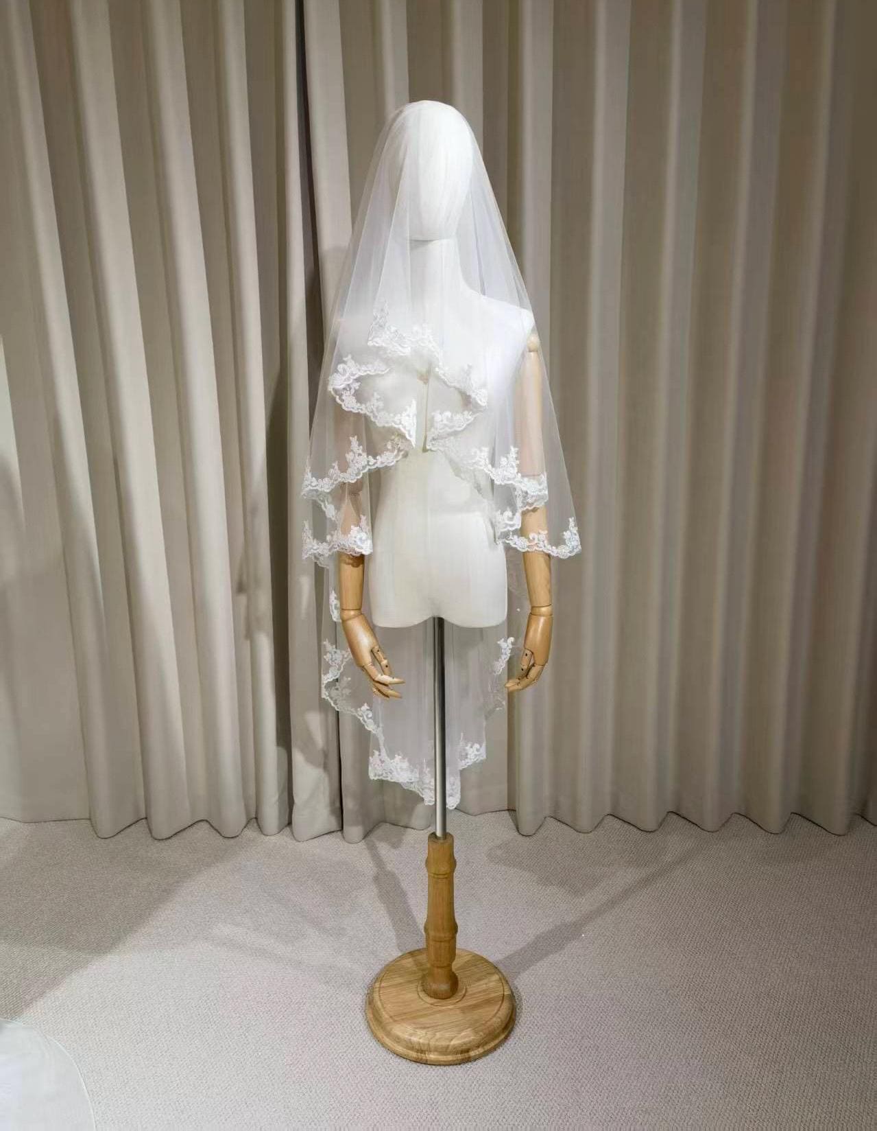 1 & 2 Tier Lace Trim Wedding Veil