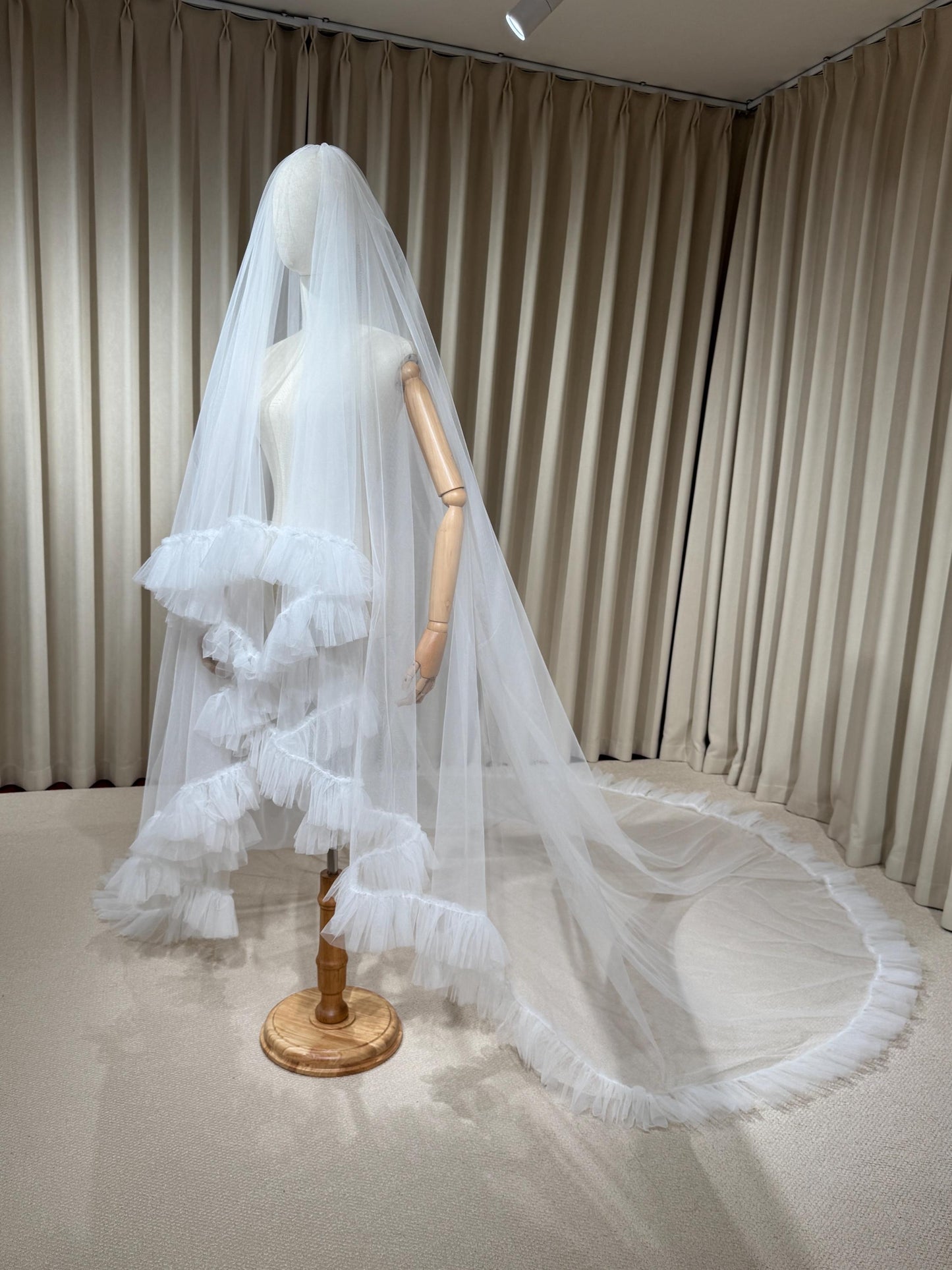 2 Tier Soft Tulle Wedding Veil with Ruffled Edge