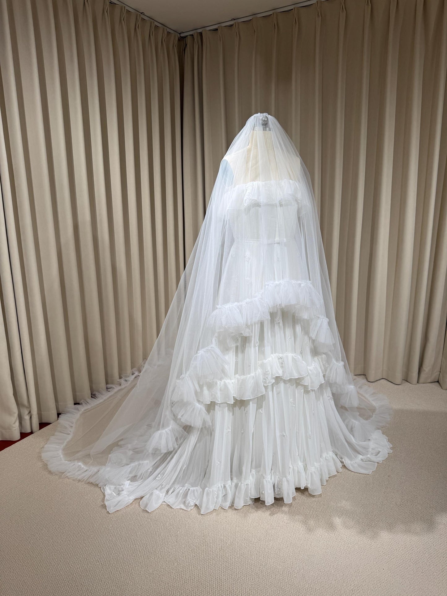 2 Tier Soft Tulle Wedding Veil with Ruffled Edge
