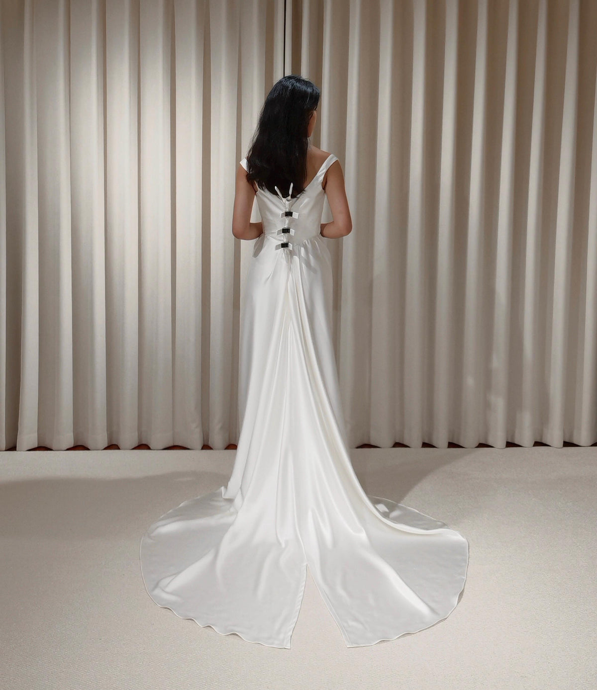 Satin Corset Basque Waist Wedding Dress with Shoulder Straps, Custom Bridal Gown | Kelly