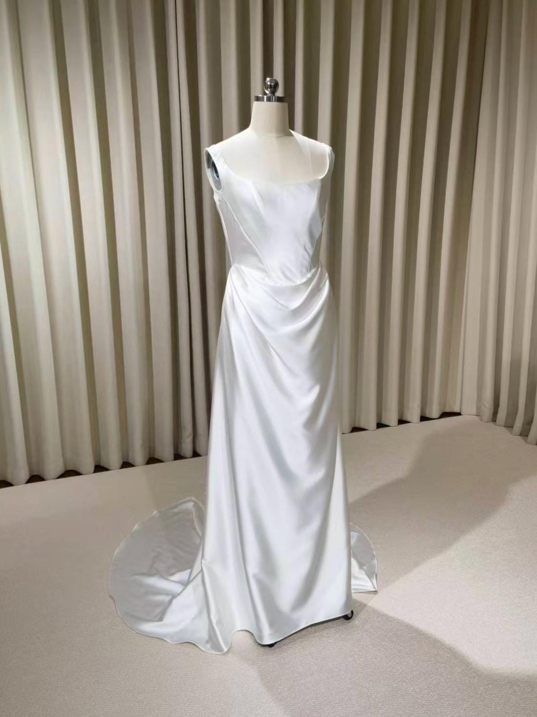 Satin Corset Basque Waist Wedding Dress with Shoulder Straps, Custom Bridal Gown | Kelly