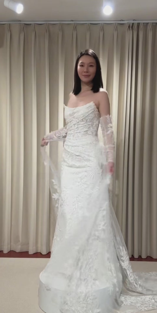 Athena | Sample dress