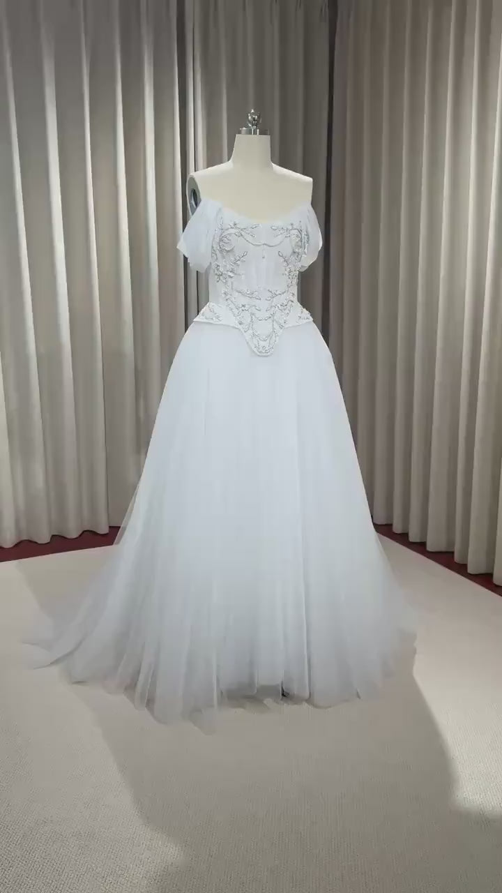 Two-piece Hand Embroidery Corset Top with Tulle Skirt Wedding Dress, Custom Modest Courthouse Civil Wedding Vintage Victoria Ball Gown