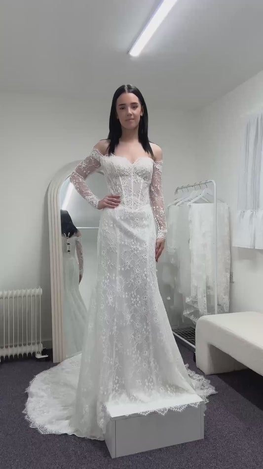 Hailey | Sample dress